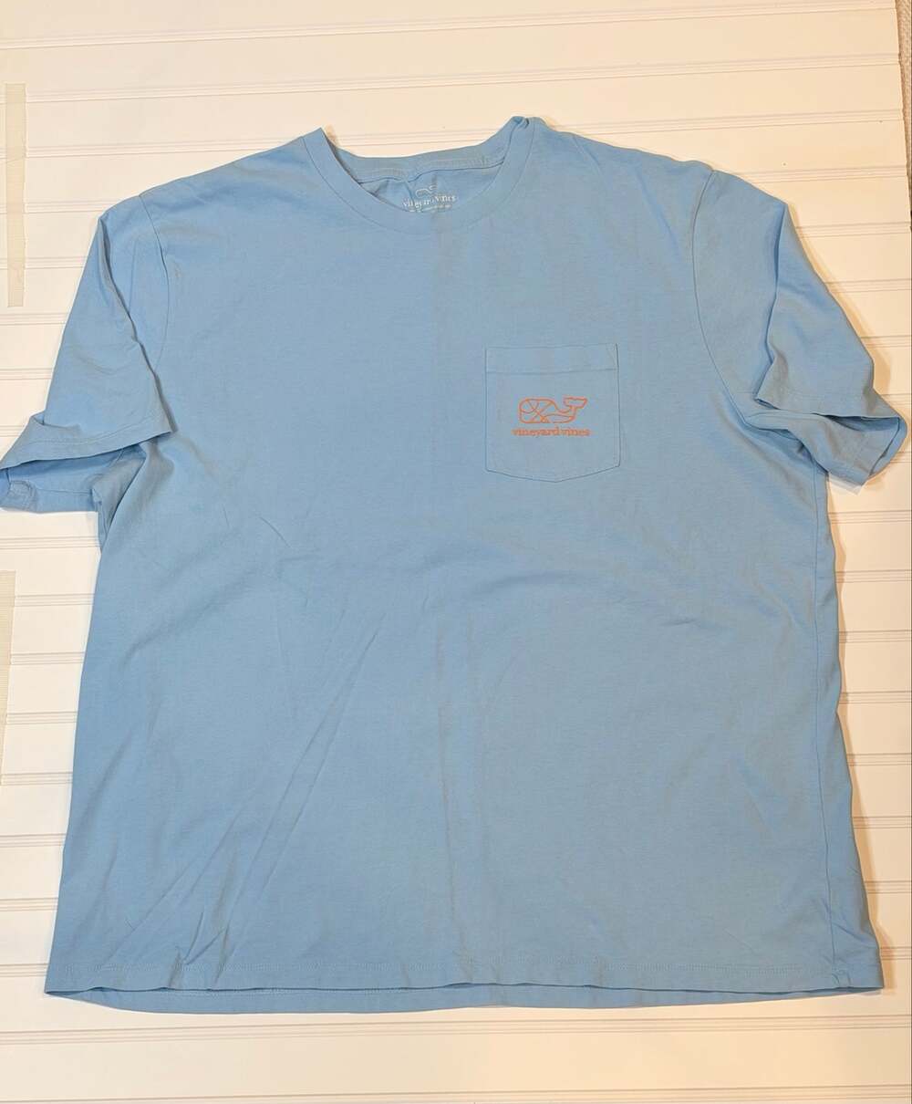 Vineyard Vines Shirt Mens XXL Blue Vintage Line Art Whale Graphic Pocket Tee 2XL